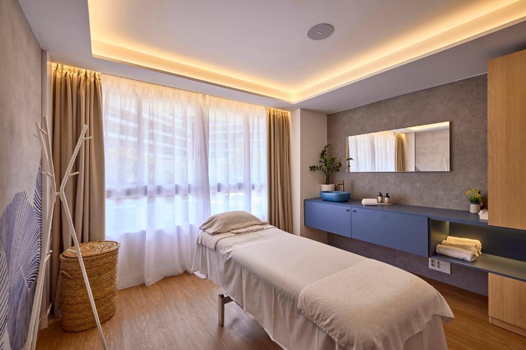 Universal Hotel Neptuno