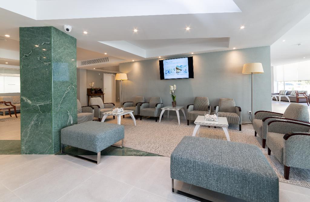 Sky Senses Hotel 