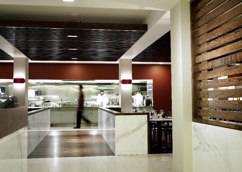 Crowne Plaza London Heathrow Crowne Plaza London Heathrow