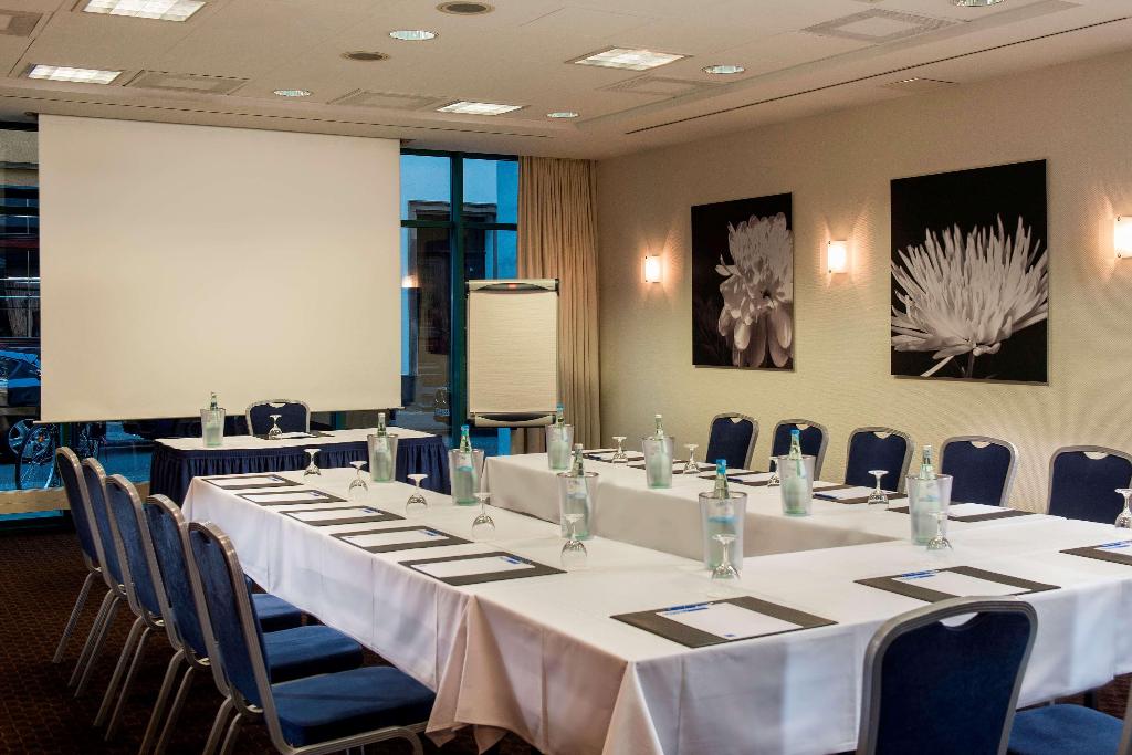 Tryp By Wyndham Koeln City Centre 