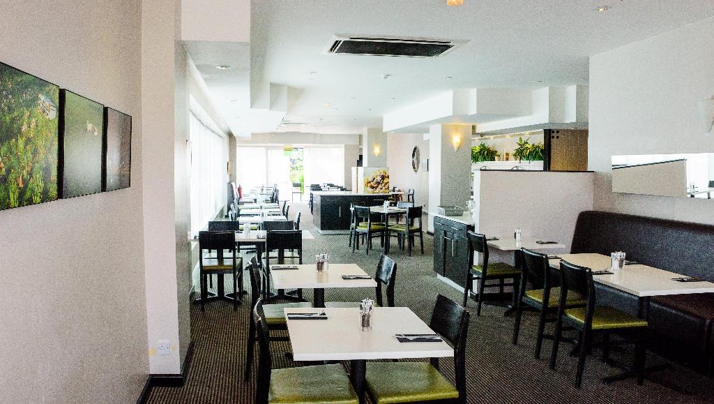 Holiday Inn London Brent Cross By Ihg Holiday Inn London Brent Cross By Ihg