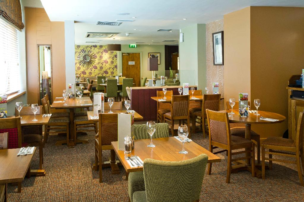 Premier Travel Inn Glasgow City Centre George Sq 