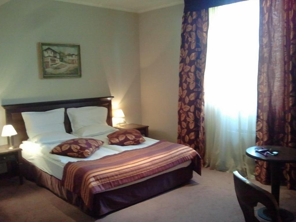 Yantra Grand Hotel Yantra Grand Hotel