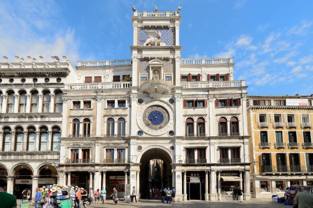 Torre dell’Orologio Suites