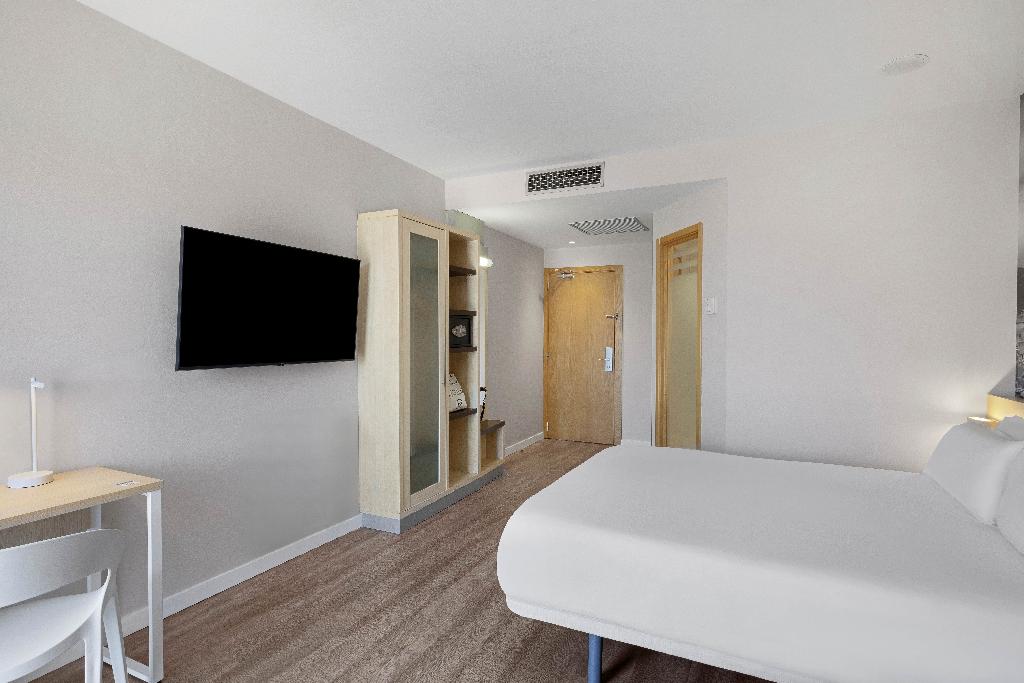 B&B Hotel Girona 3 B&B Hotel Girona 3