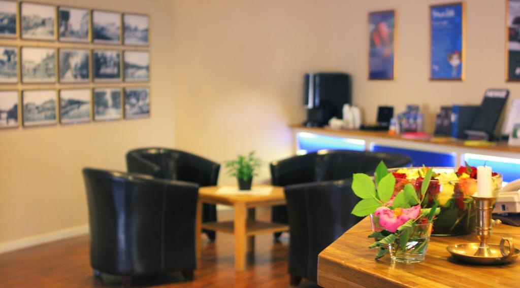 Comfort Hotel Royal 