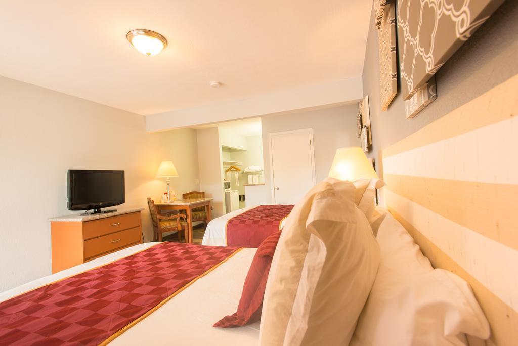 Ramada Limited Seaworld 