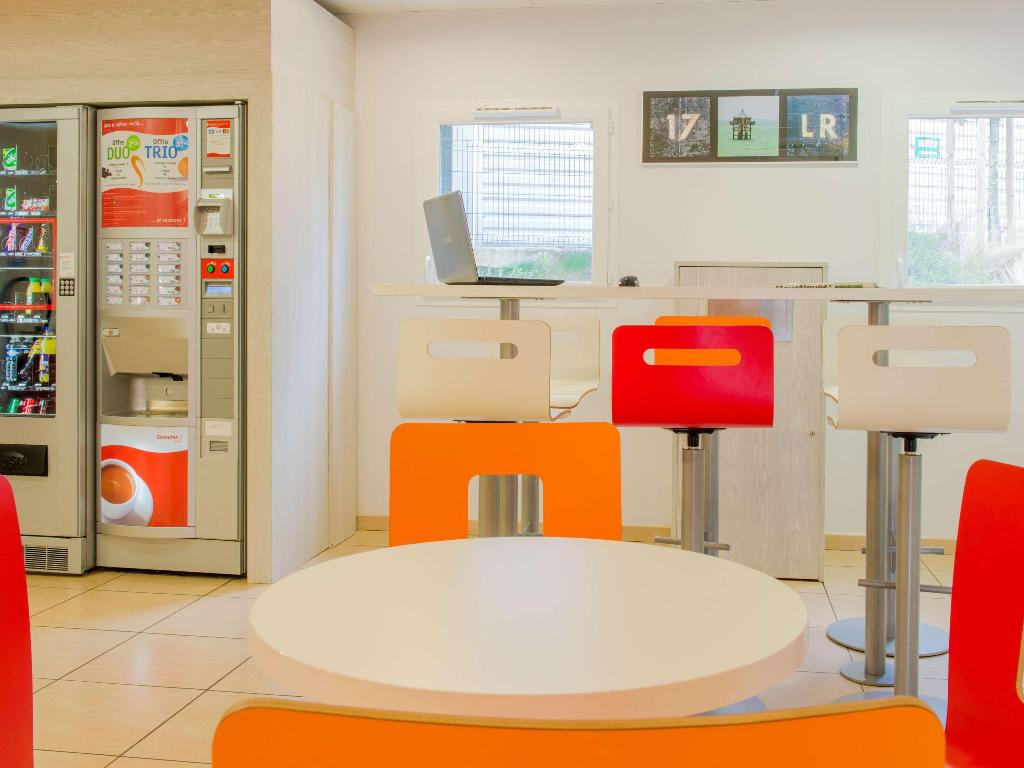 Ibis Budget La Rochelle Centre Les Minimes Ibis Budget La Rochelle Centre Les Minimes