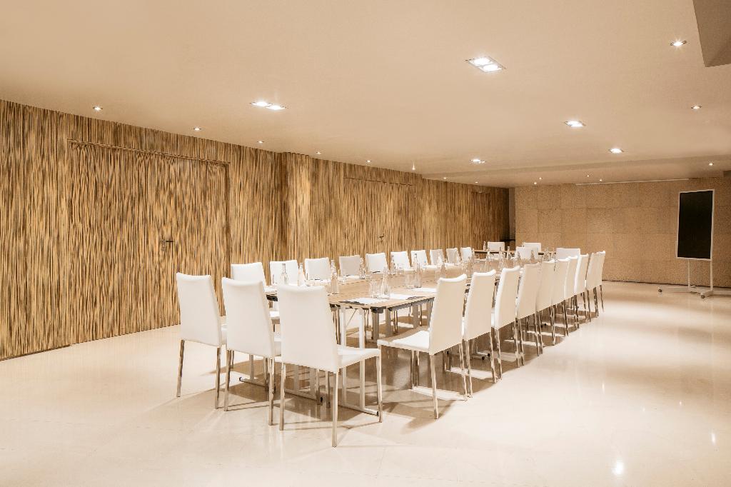 Hotel Banke, Autograph Collection 