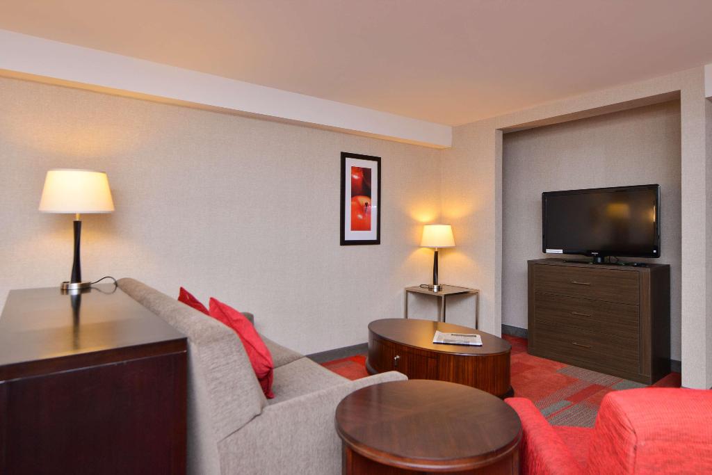 Radisson Hotel Madison 