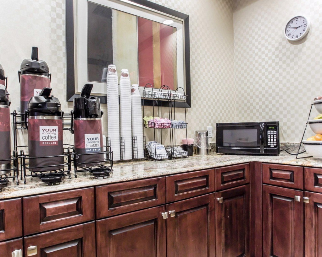 Comfort Inn & Suites Maingate South Comfort Inn & Suites Maingate South