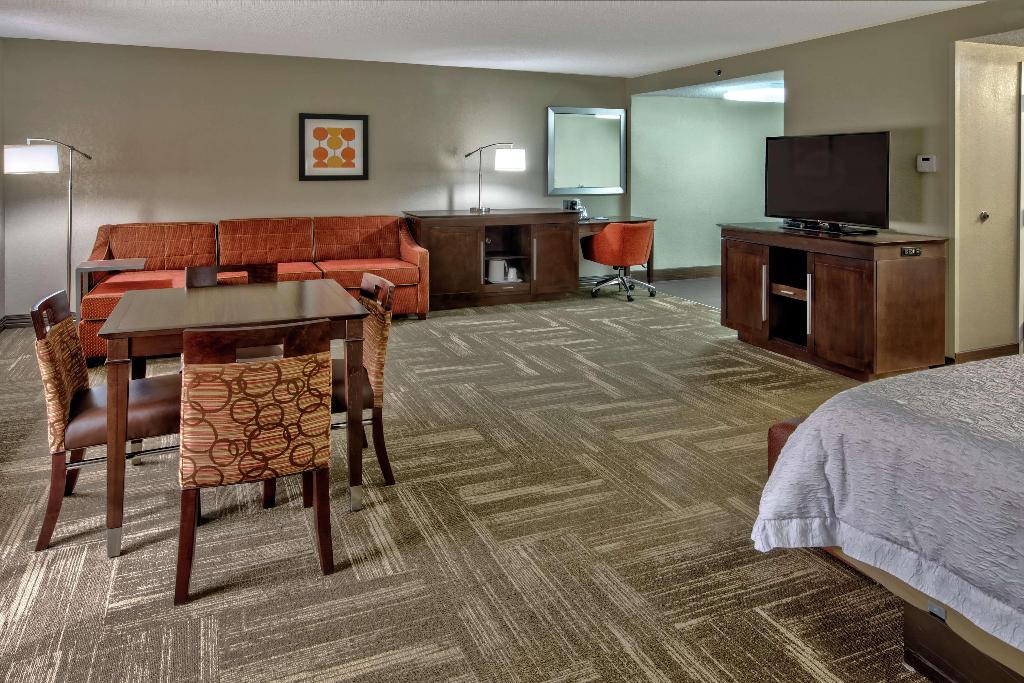 Hampton Inn Corinth 
