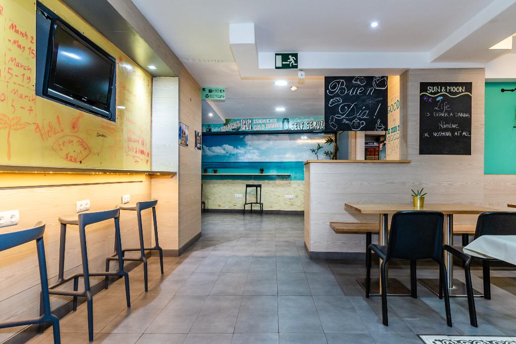 Sun & Moon Hostel Sun & Moon Hostel