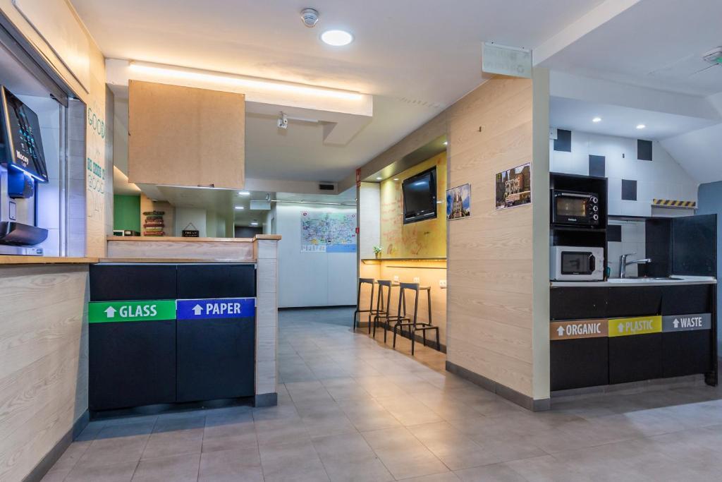 Sun & Moon Hostel 