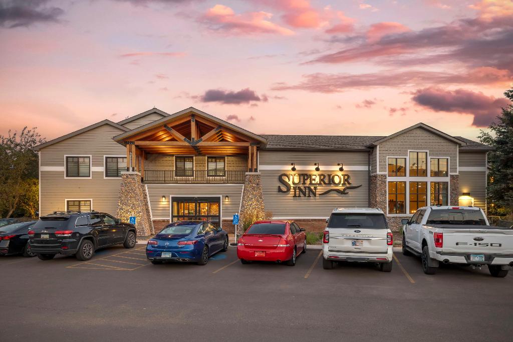 Best Western Plus Superior Inn & Suites 