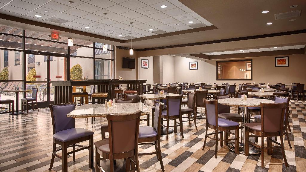 Iban Dallas Park Central Hotel, Trademark By Wyndham 