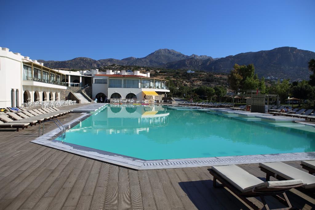 Giannoulis Almyra Hotel & Village 