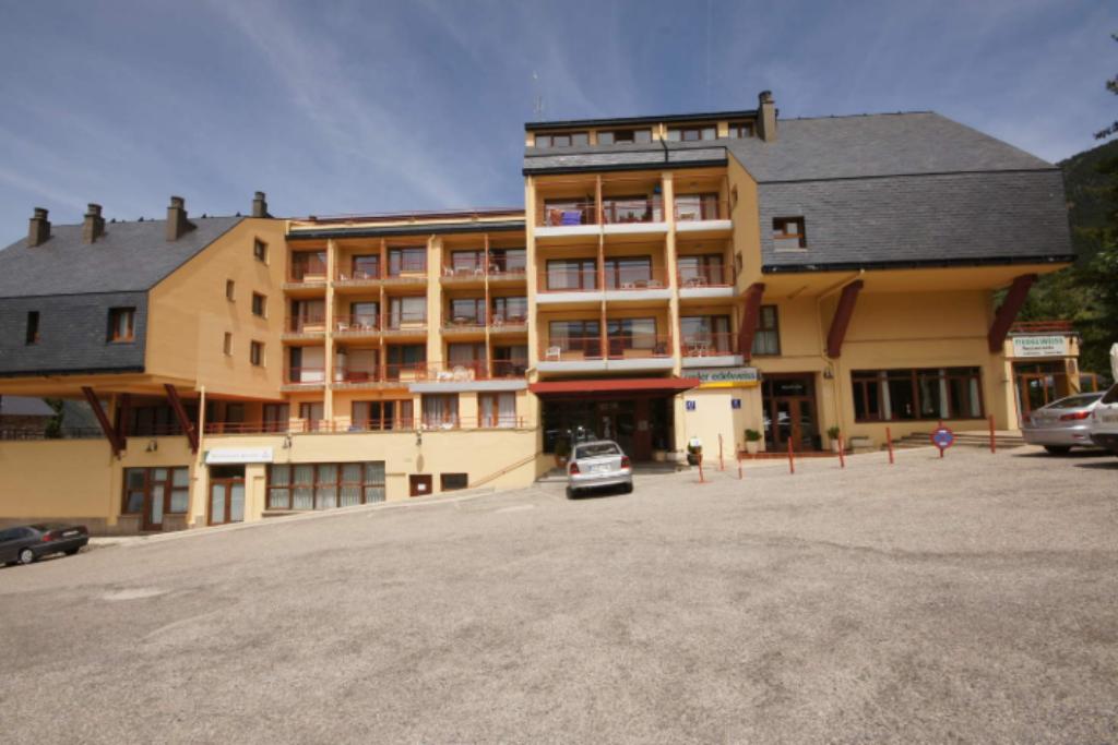 Apartamentos Snö Edelweiss 