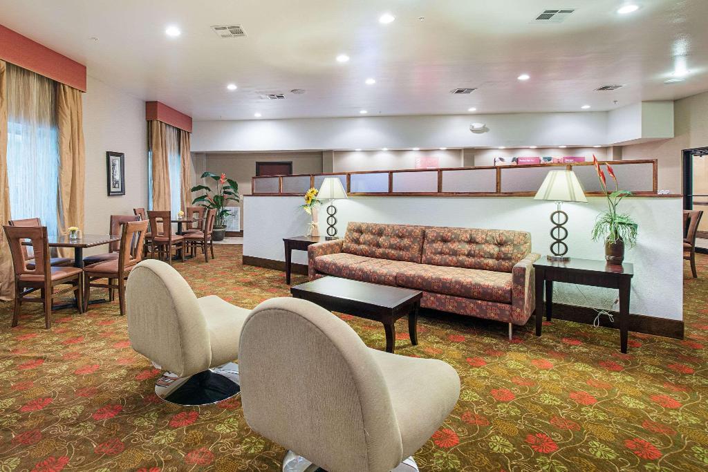 Comfort Suites Leesville 