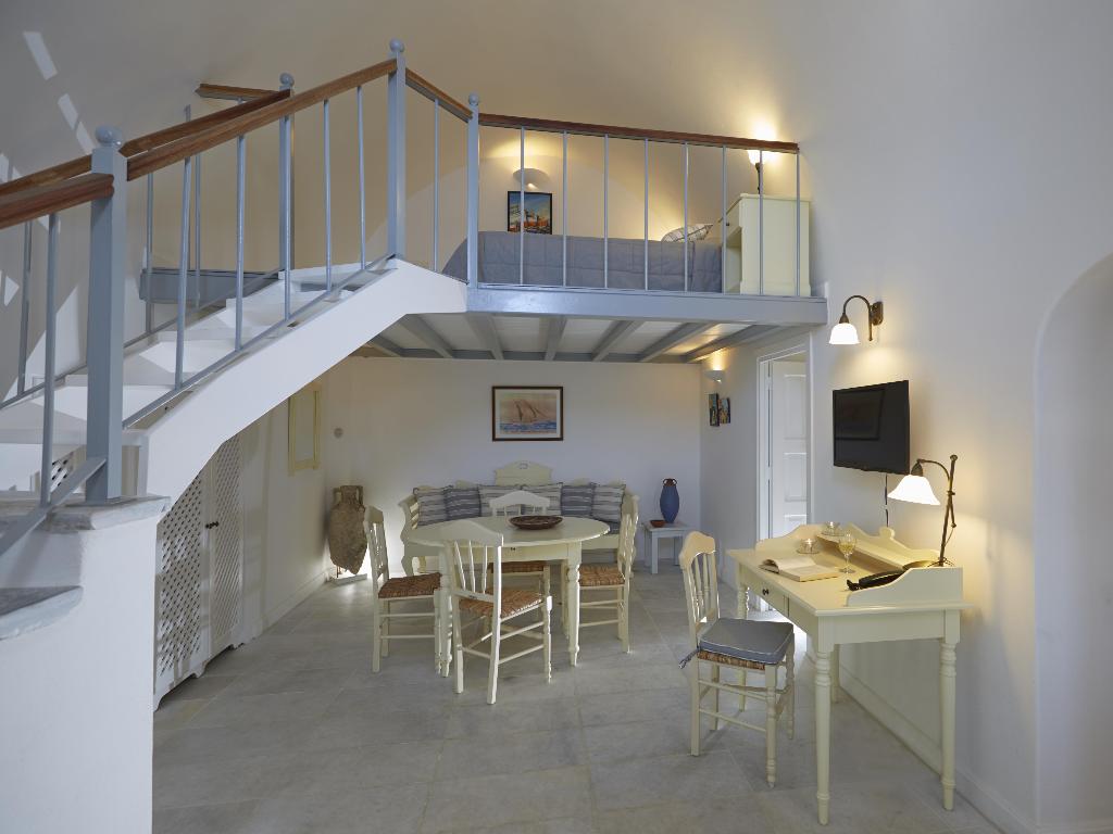 Cori Rigas Suites Cori Rigas Suites