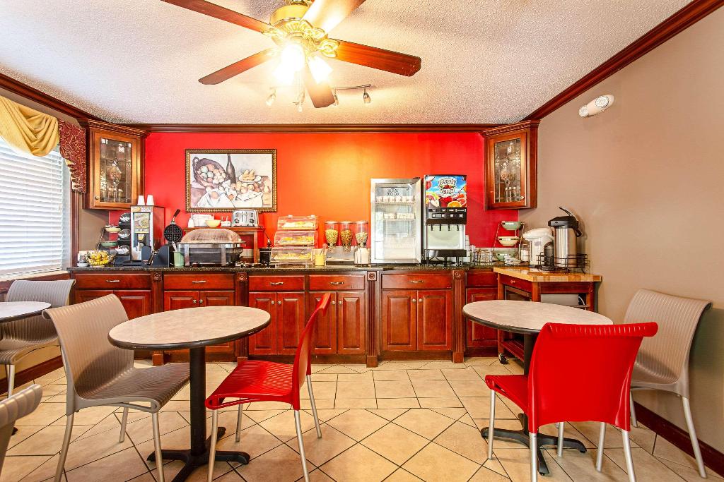 Econo Lodge Russellville 
