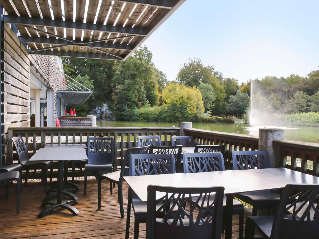 Ibis Bourg Jasseron Teyssonge 