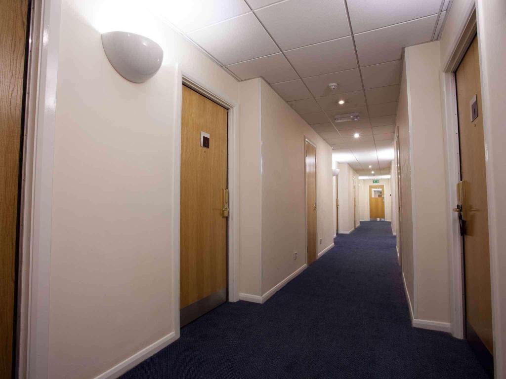 Ibis Cardiff Gate - International Business Park 
