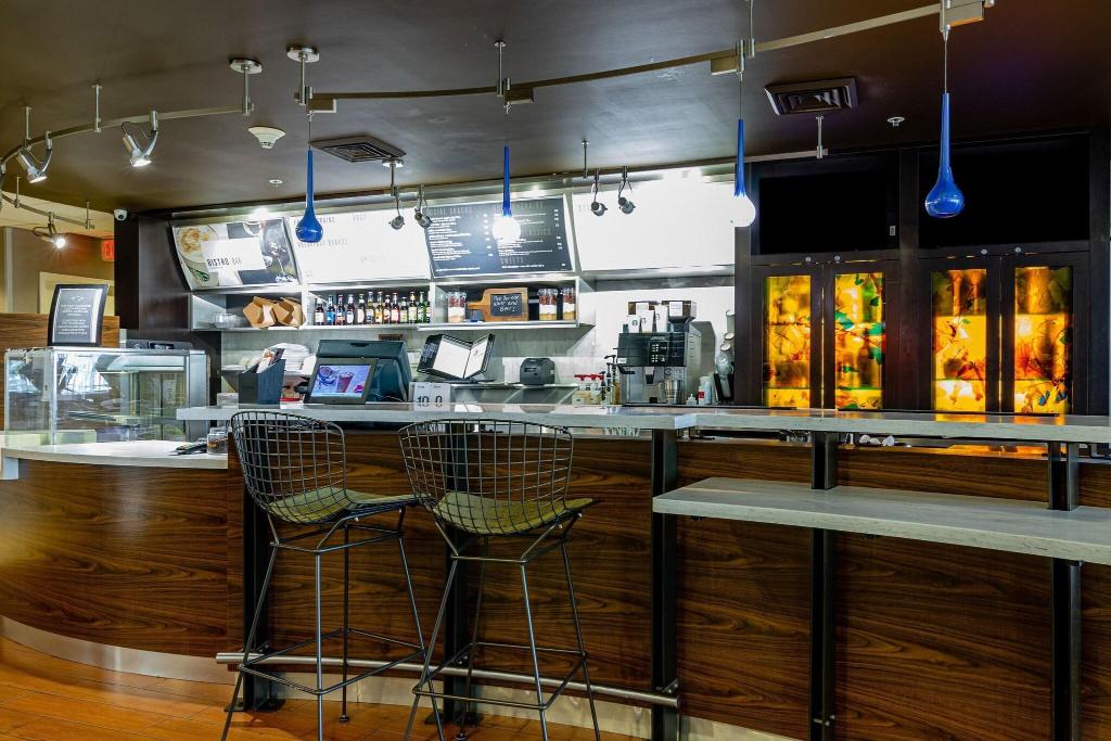 Courtyard By Marriott Brunswick 