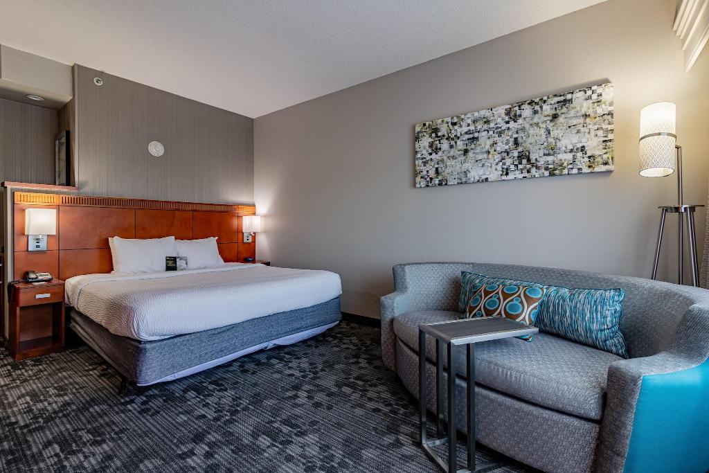 Courtyard By Marriott Brunswick 
