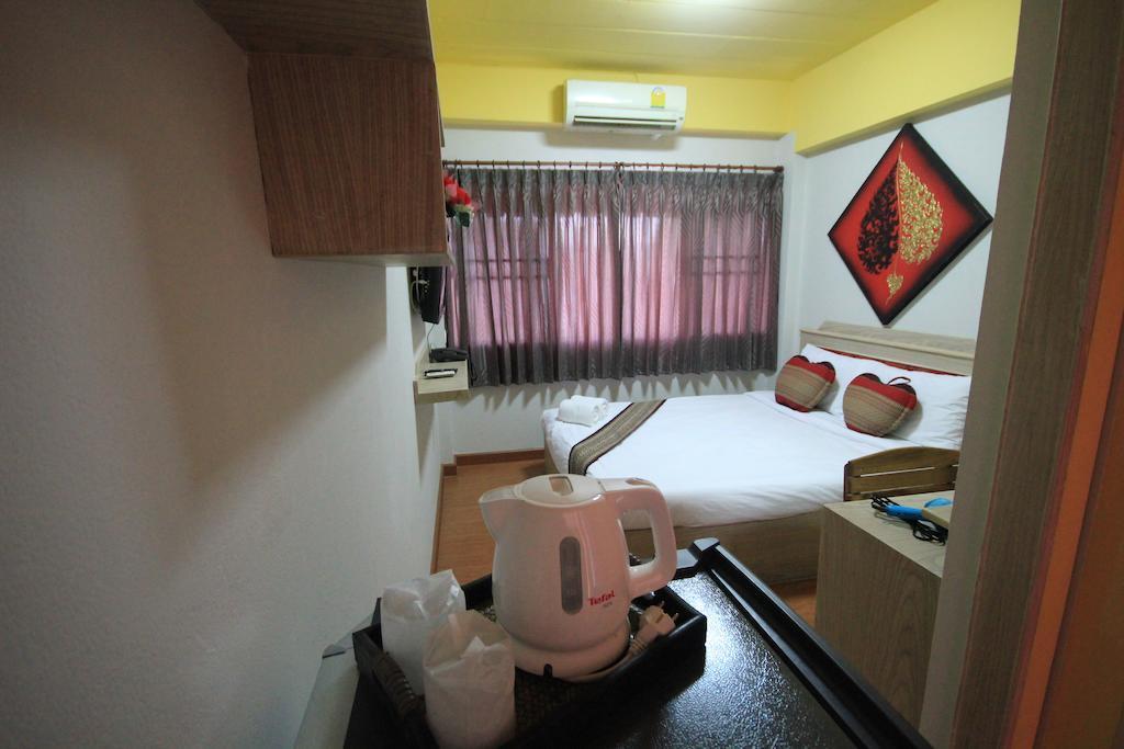 Home Place Hotel 