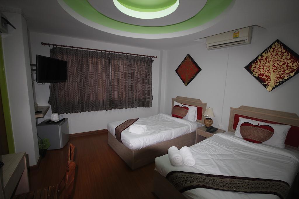 Home Place Hotel 