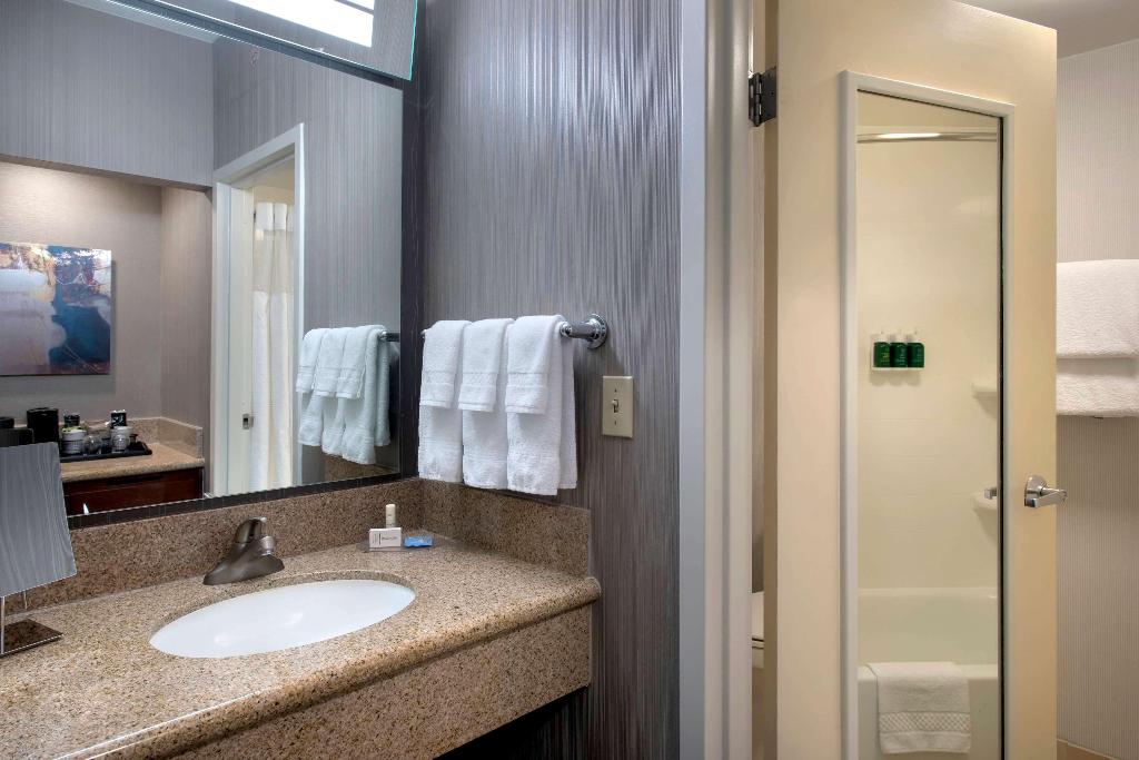 Sonesta Select Boston Stoughton Sonesta Select Boston Stoughton