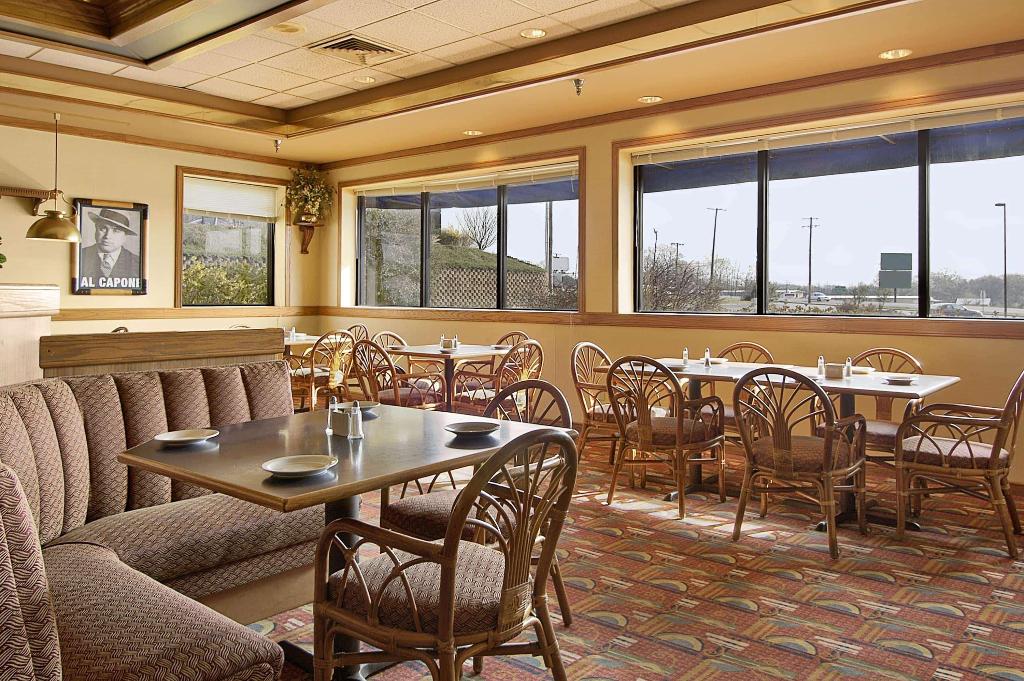 Ramada By Wyndham Batesville 