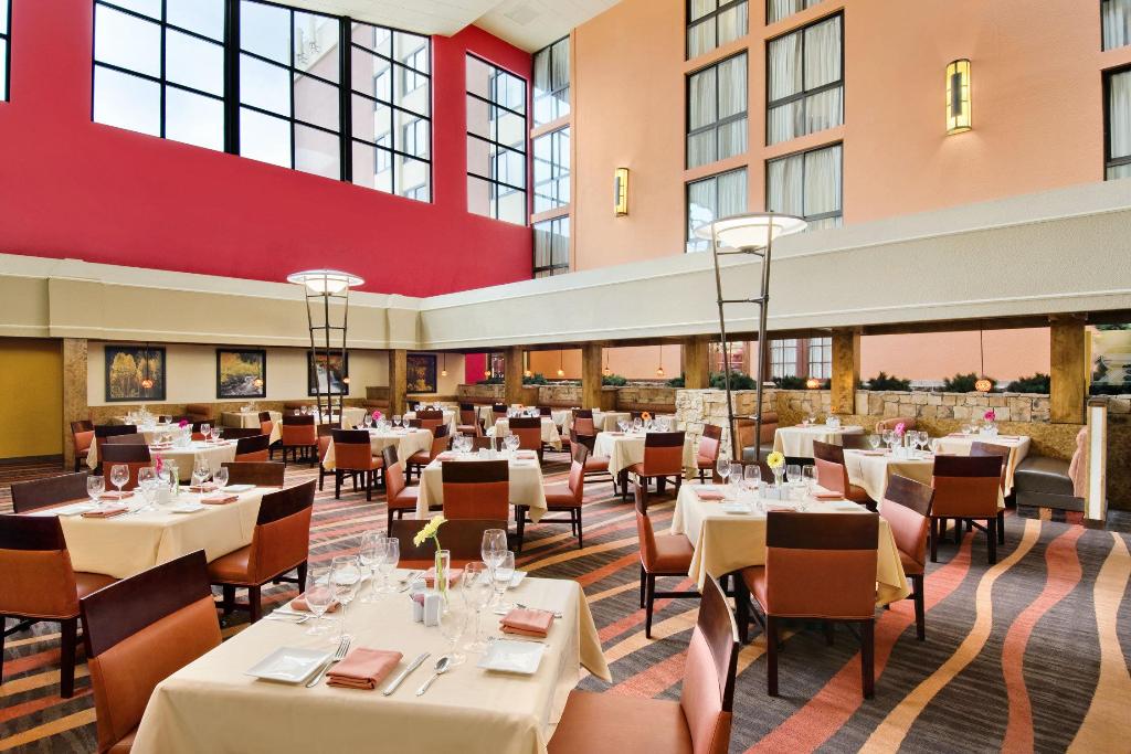 Crowne Plaza Denver - International Airport 