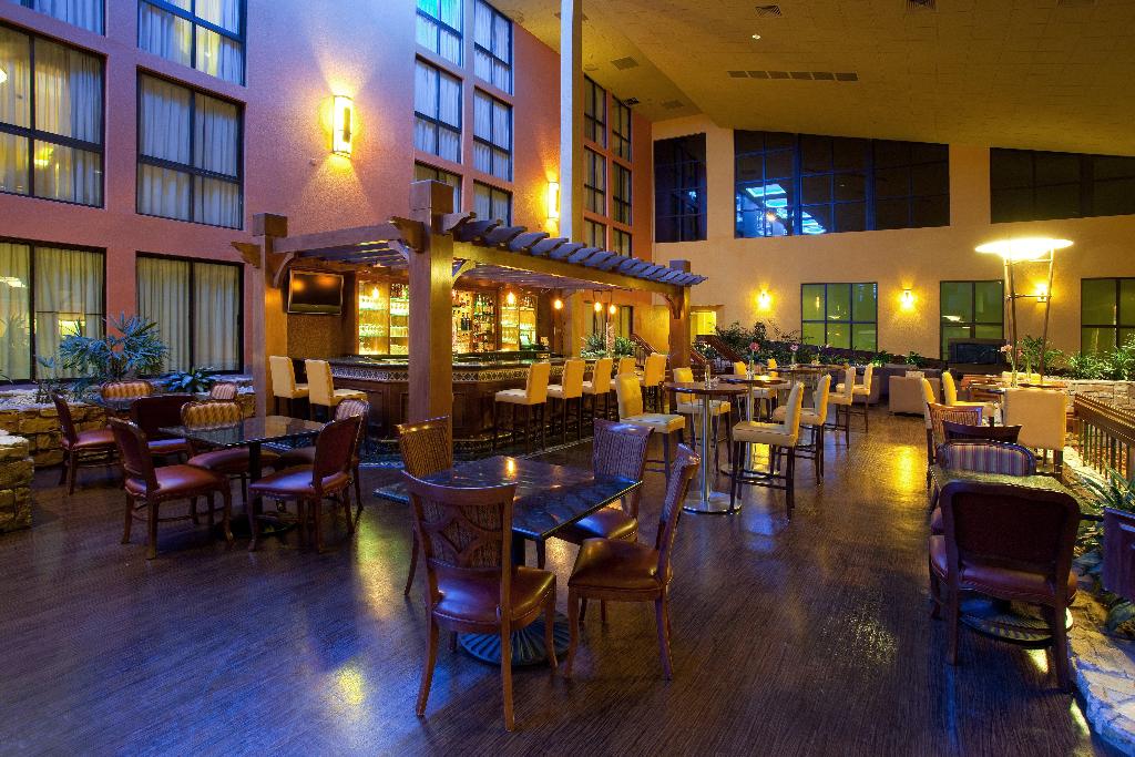 Crowne Plaza Denver - International Airport 