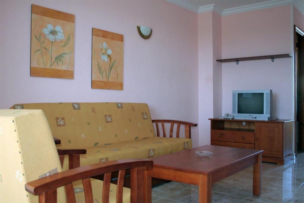 Apartamentos Los Tilos Apartamentos Los Tilos