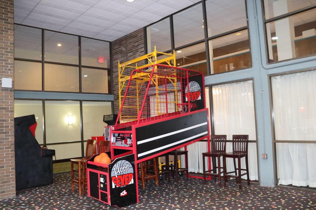 Ramada Lansing Hotel And Conference Center 