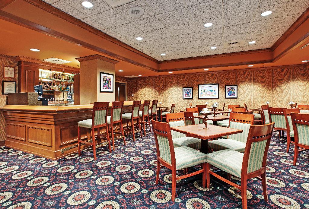 Holiday Inn Memphis-Univ Of Memphis By Ihg Holiday Inn Memphis-Univ Of Memphis By Ihg