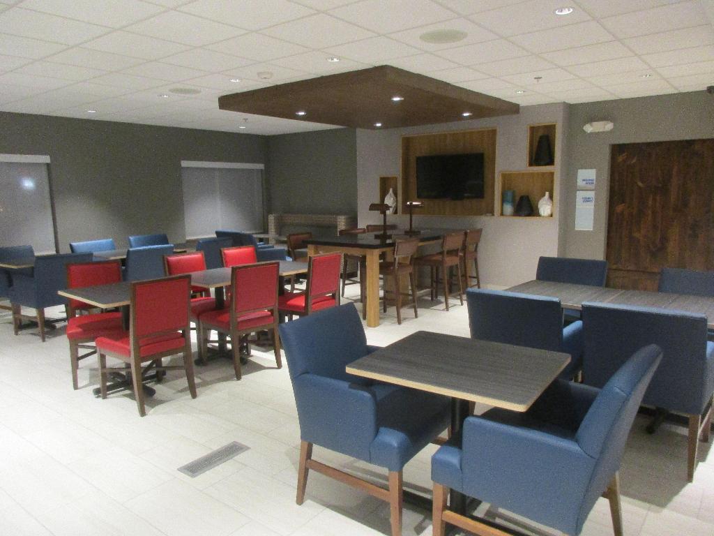 Holiday Inn Express O'Neill 