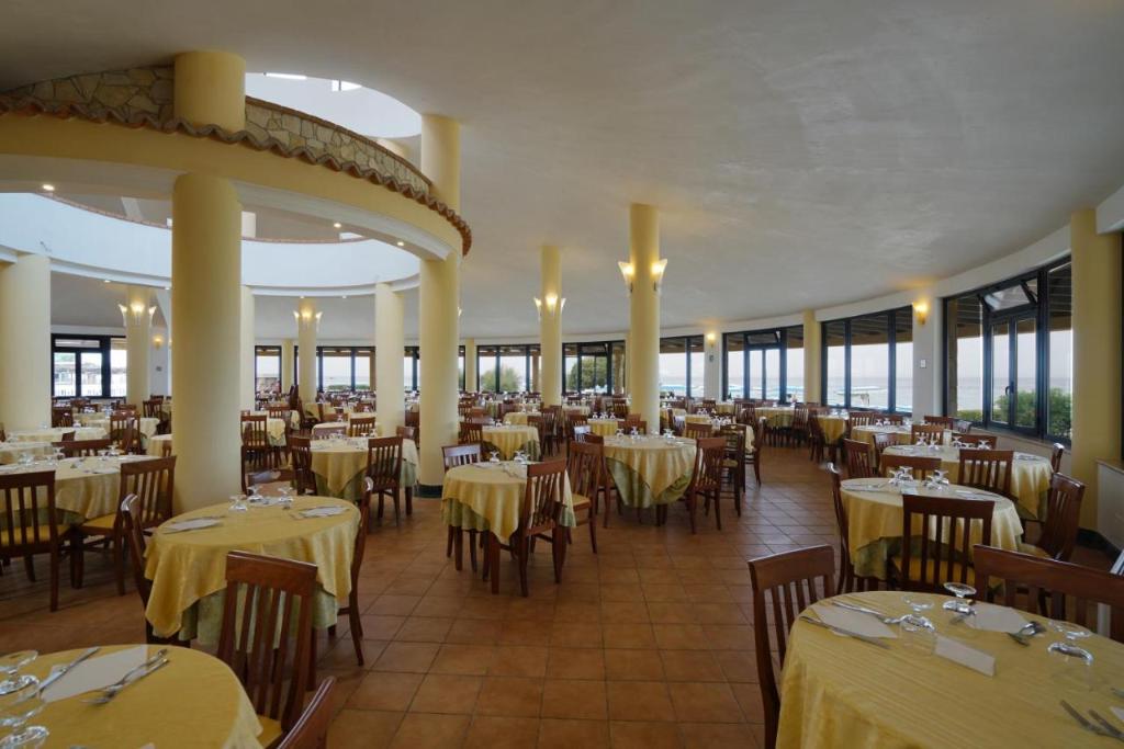 Villaggio Torre Ruffa Robinson 