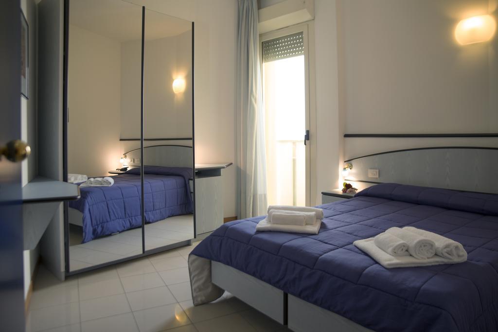 RèMin Plaza Hotel 