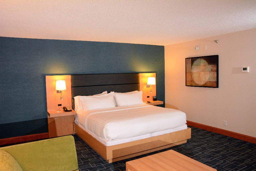 Holiday Inn Express Stamford 