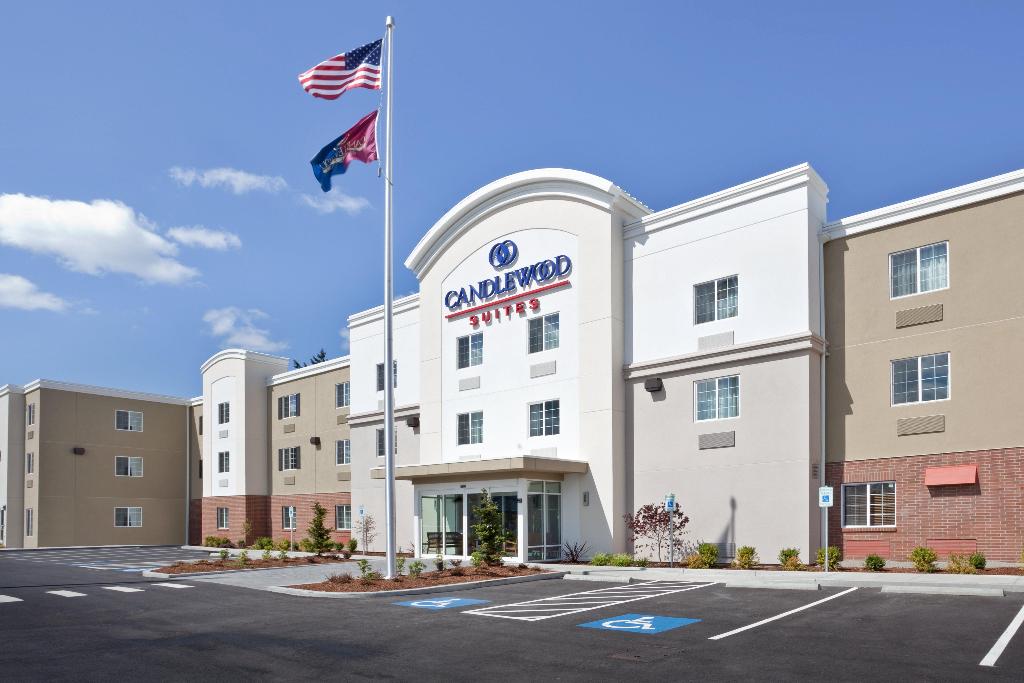 Candlewood Suites Lakewood 