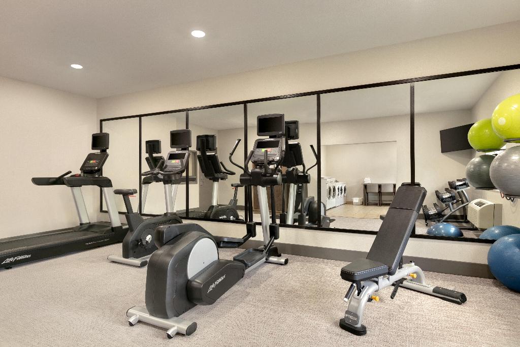 Candlewood Suites Springfield By Ihg Candlewood Suites Springfield By Ihg