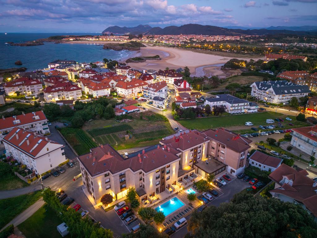 Apartments-Hotels Los Arces De Isla 