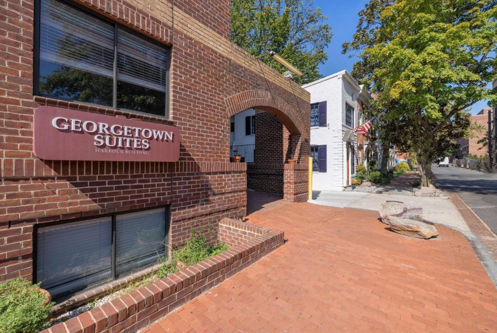 Georgetown Suites Harbour 