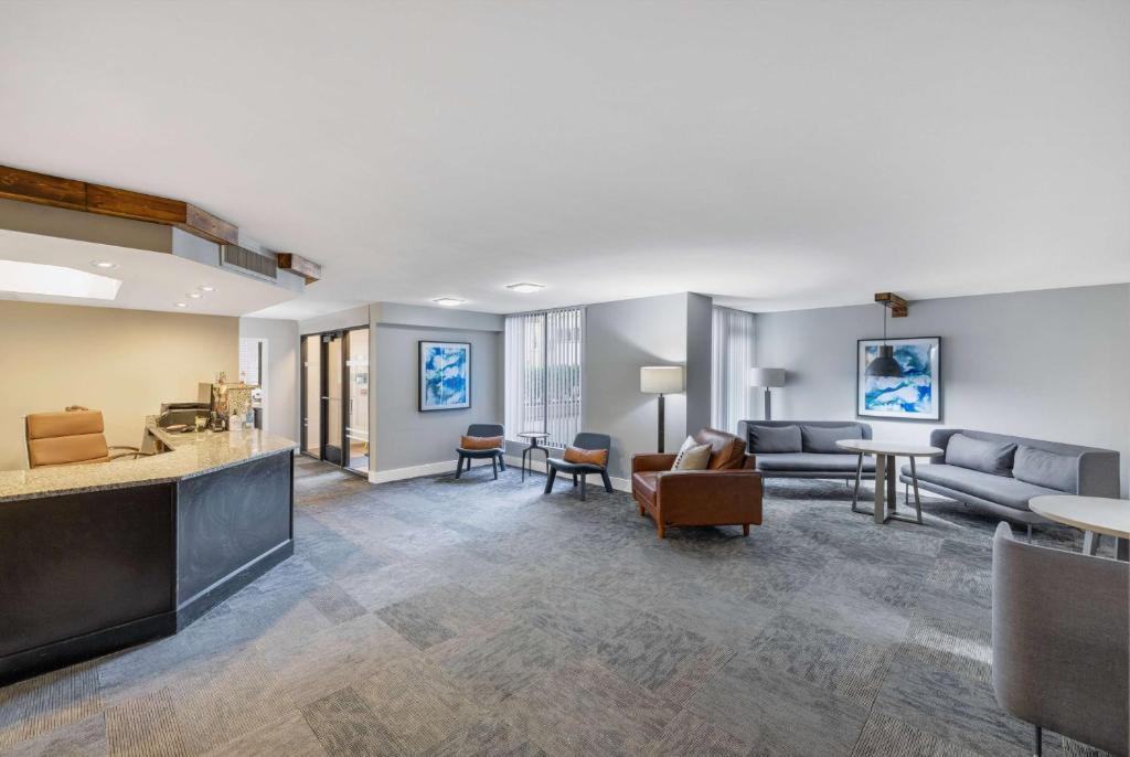 Georgetown Suites Harbour 