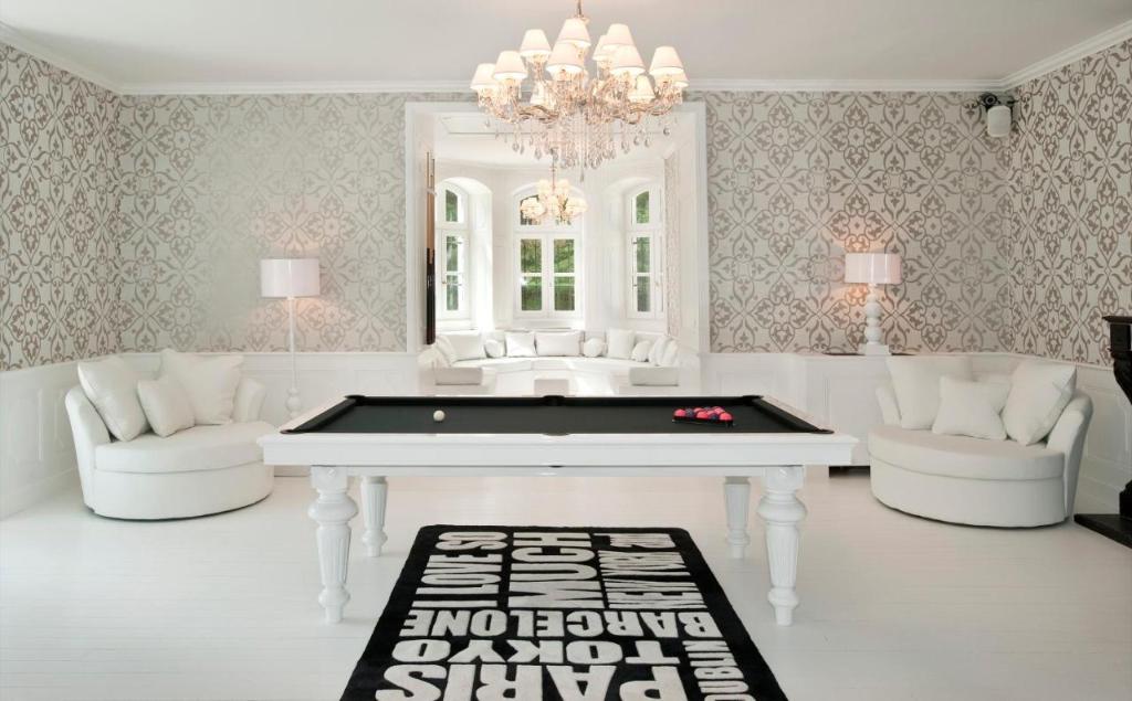 Le ChâTeau D'Orfeuillette 