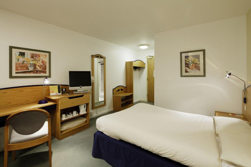 Ibis Bradford Shipley 