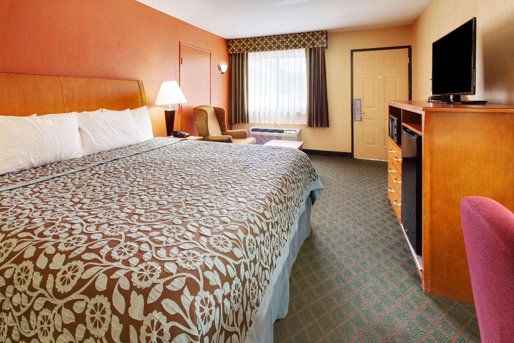 Days Inn By Wyndham Fairfield Days Inn By Wyndham Fairfield